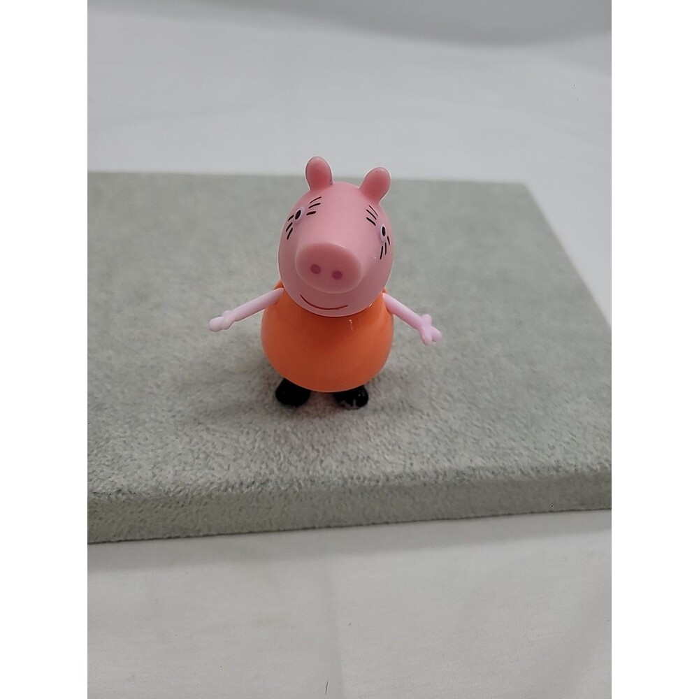 Peppa Pig Momma Pig Orange Dress 3" Figure Jazzwares